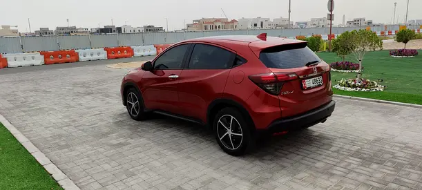 صورة 3 لـ 2021 Honda HR-V