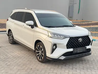 Toyota Veloz GX 2023 | GCC Specs | Pristine Condition | 7-Seater Family SUV