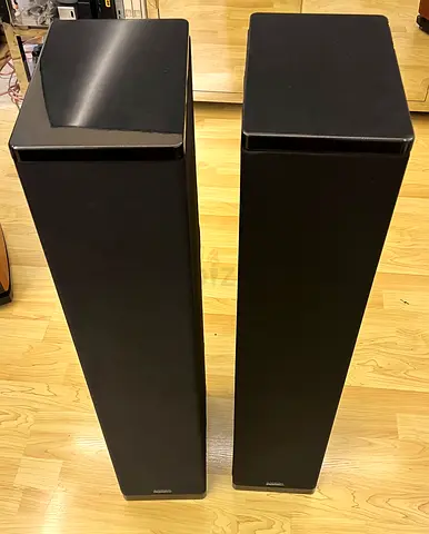 Definitive Technology BP 6B Bipolar floor-standing stereo speakers - black, good condition