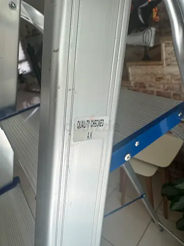 Aluminum Folding Step Ladder - Good Condition