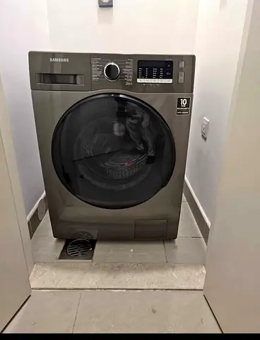 Samsung brand 8 kg washer 6 kg combo dryer 2 in 1