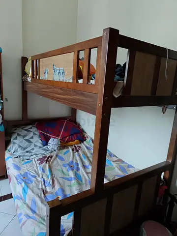 Solid wood bunk bed - sturdy twin-over-twin, good used condition