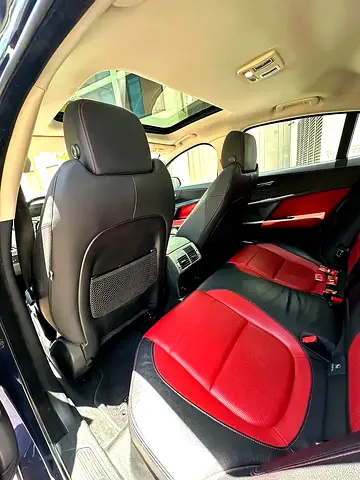 2019 Jaguar XE 照片 9