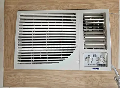 2 ton window AC for sale very good