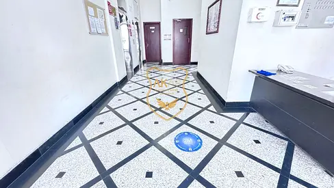ONLY FAMILY 1BHK WITH CLOSE DOOR HALL CENTRAL AC GAS ONLY 35K