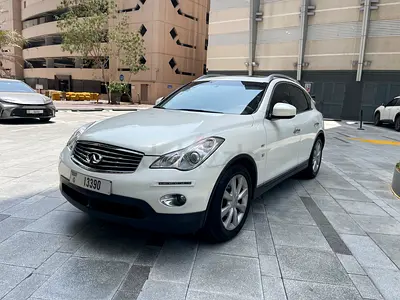 Infiniti QX50 Luxury 2015 | GCC Specs | Well Maintained