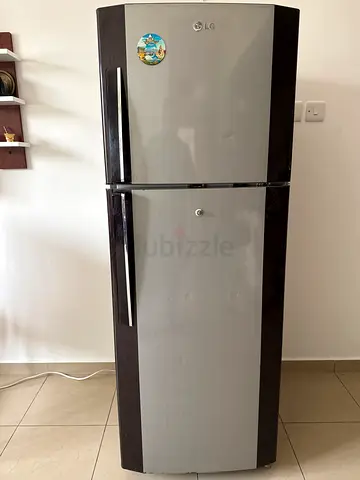 LG refrigerator in good condition
