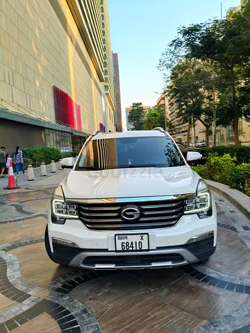 GAC GS8 2019 320T i-4WD Turbo | GCC Specs | Low Mileage | Family SUV