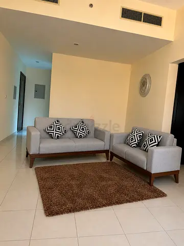 Modern 2-Seater and 3-Seater Sofa Set with Patterned Cushions