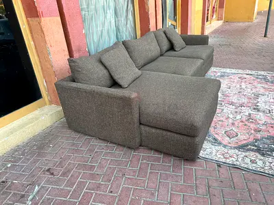 Cratebarrel lounge deep L shape sofa