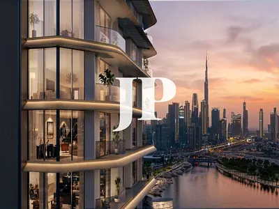 Panoramic Canal & Burj Khalifa View | 2BR Apartment | Balcony Terrace