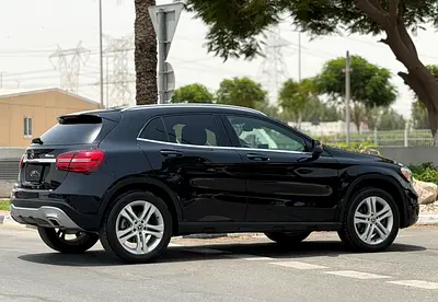 صورة 4 لـ 2020 Mercedes-BENZ GLA