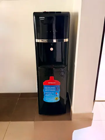 HITACHI Water Dispenser Excellent condition (HITACHI HWDB3000)