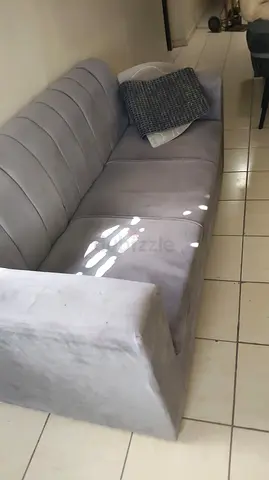 Grey velvet 3-seater sofa in good condition