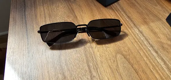 PRADA Black rectangular sunglasses - like new