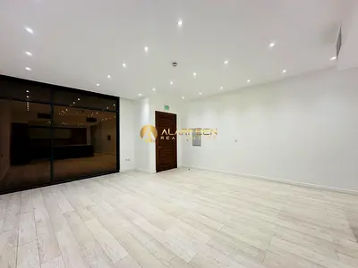 Fully Upgraded | Community View | 4Br+Maid