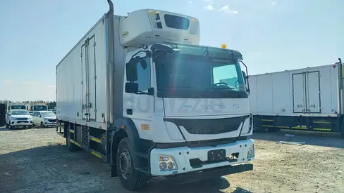MITSUBISHI FUSO FREEZER 12 TONS