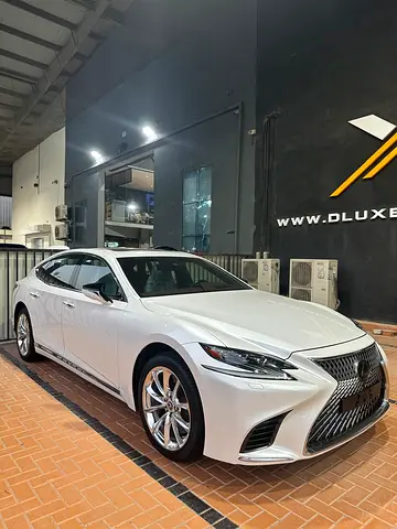 Lexus LS 500 Takumi Edition 2018 | GCC Specs | Low Mileage