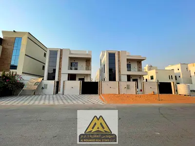 4 bedrooms, two floors with a roof terrace, two living rooms, maid's room, spacious yard. Located close to all services and with easy access to Sharja