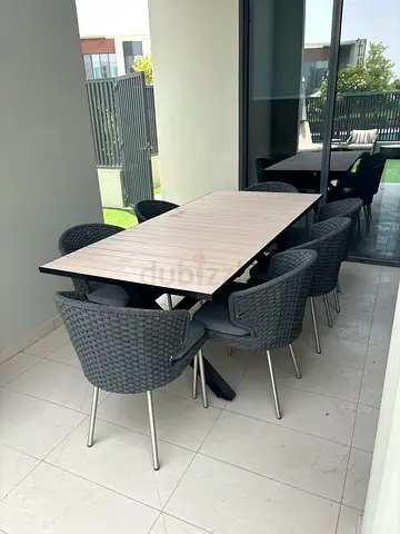 Outdoor dining table and chairs