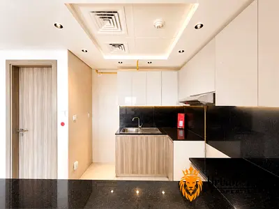 HIGHER FLOOR / OPEN VIEW / READY TO MOVE