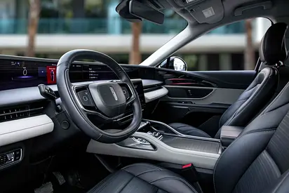 2025 Lincoln NAUTILUS 照片 9