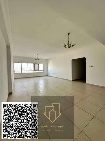 Excellent Location | Large Space | Free Gas | Fully Maintained | Ready to Move | Flexible Payment Plan | Parking | Free Month