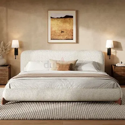 Modern upholstered king bed with curved headboard (cream)