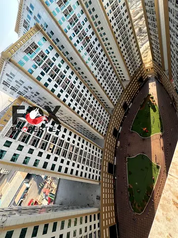 Golden opportunity | Lowest price on the market – only AED 400K | Private parking | Freehold ownership for all nationalities | Excellent investment po