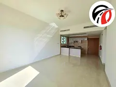Spacious Apartment ! With All Aminities ! Ready to Move ! Big Size — 3