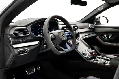 صورة مصغرة 8 لـ 2024 Lamborghini URUS