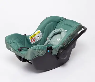 Green Infant Car Seat / Baby Carrier - Perfect Condition