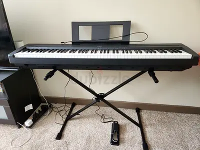 Yamaha P45 B Digital Piano with Sustain Pedal, Music Rest and Charger