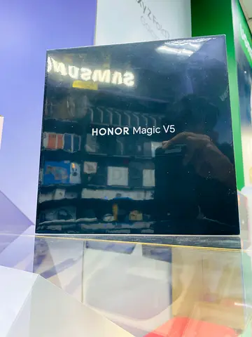 HONOR MAGIC V5