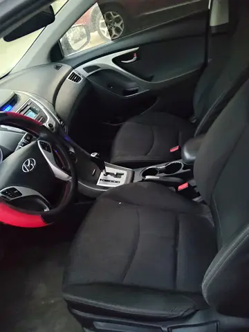 صورة 2 لـ 2012 Hyundai ELANTRA