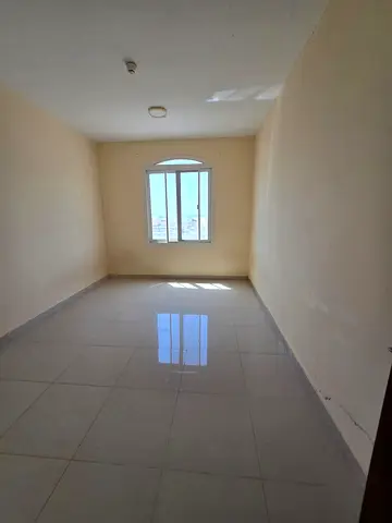 غرفه وصاله القليعه مع غرفة استور وبلكونه
