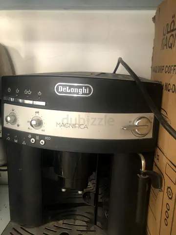 DeLonghi Magnifica Espresso Coffee Machine - Good Working Condition