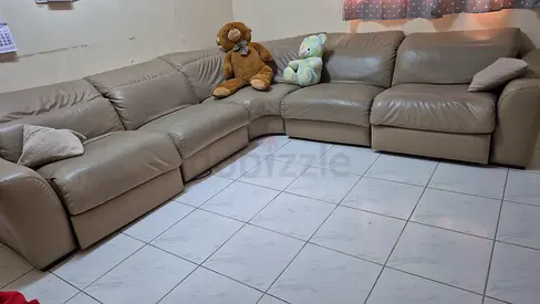 Large L-shaped leather sofa set — beige, comfortable, good condition