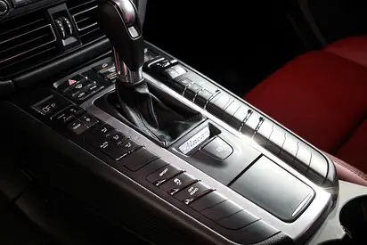 2020 Porsche MACAN thumbnail 11