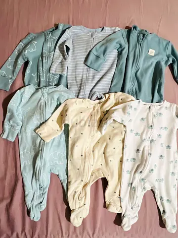 Lot of 6 Baby Sleepsuits / Onesies (0-6 months) - Mixed Blue/Beige
