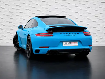 0% DOWN PAYMENT! | ☀️ THE HOLIDAY WINDOW | PORSCHE 911 CARRERA | AGENCY WARRANTY-2