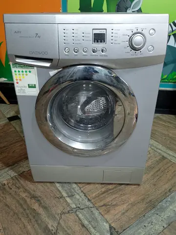 Washing Machine is available in good condition
