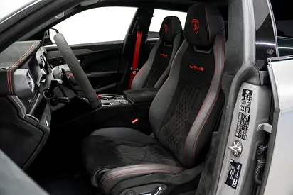 صورة مصغرة 13 لـ 2024 Lamborghini URUS
