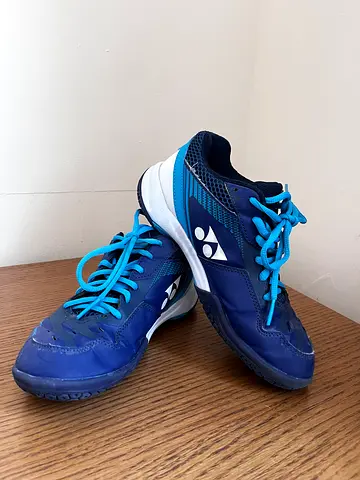YONEX badminton shoes for sale
