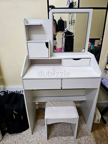 💄 Modern Vanity Table with Mirror Stool