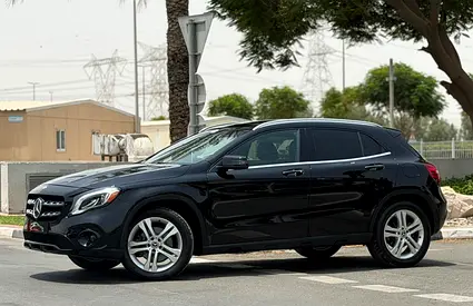 2020 Mercedes-Benz GLA 250 4MATIC | TOP OPTIONS LIKE NEW WITH ONE YEAR WARRANTY