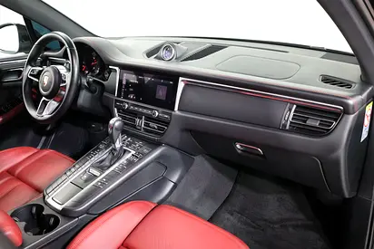 2020 Porsche MACAN thumbnail 15