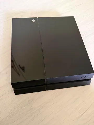Sony PlayStation 4 PS4 Original - Good Condition working fine launch-model PS4 no accessories