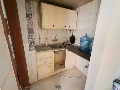 Limited offer studio available just in 16k available