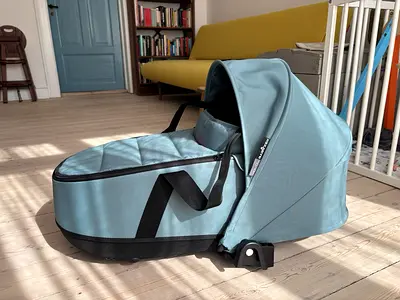Yoyo bassinet Aqua